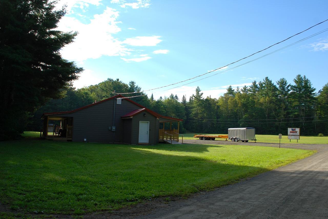 Abbot Trailside Lodging Abbot Village Bagian luar foto