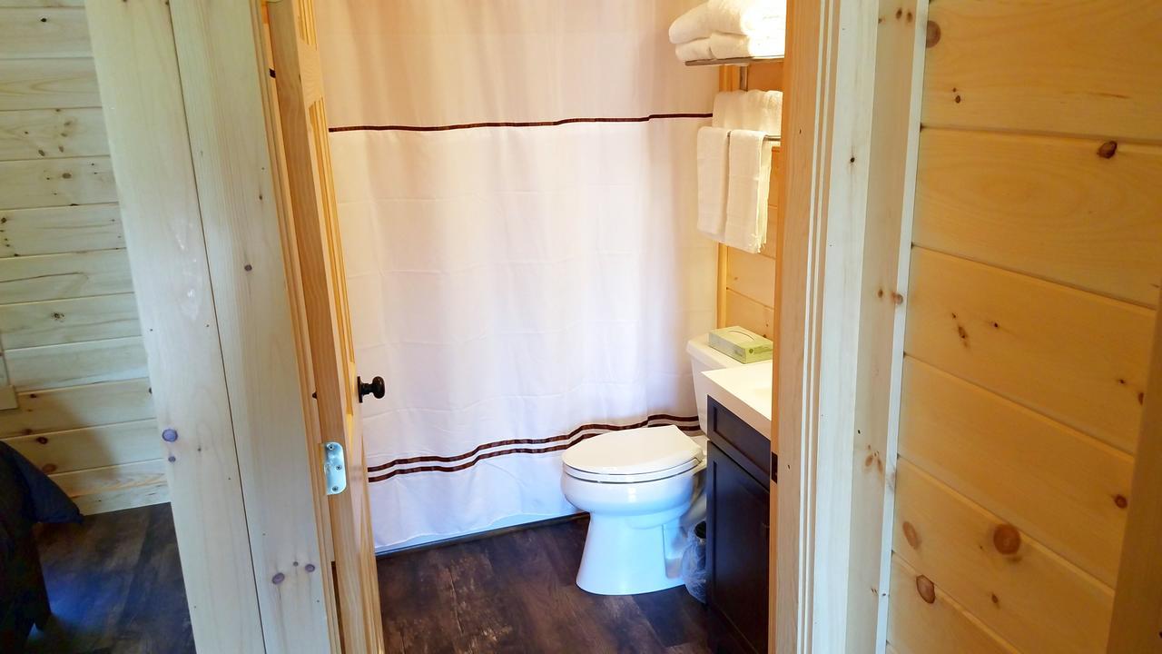 Abbot Trailside Lodging Abbot Village Bagian luar foto