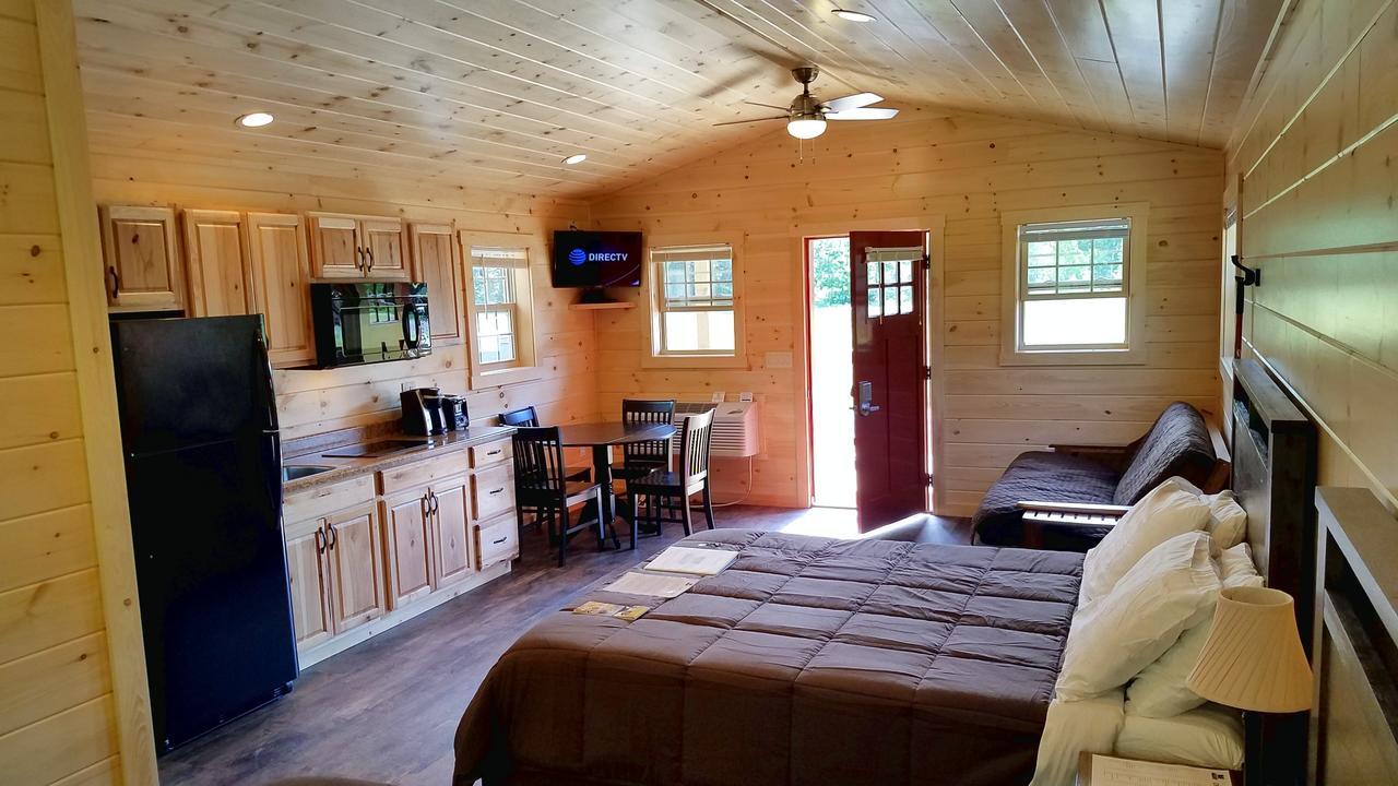 Abbot Trailside Lodging Abbot Village Bagian luar foto